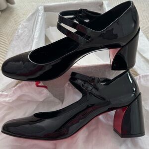 Christian Louboutin Miss Jane Block Heel Patent Leather Mary Jane 40 make offer!